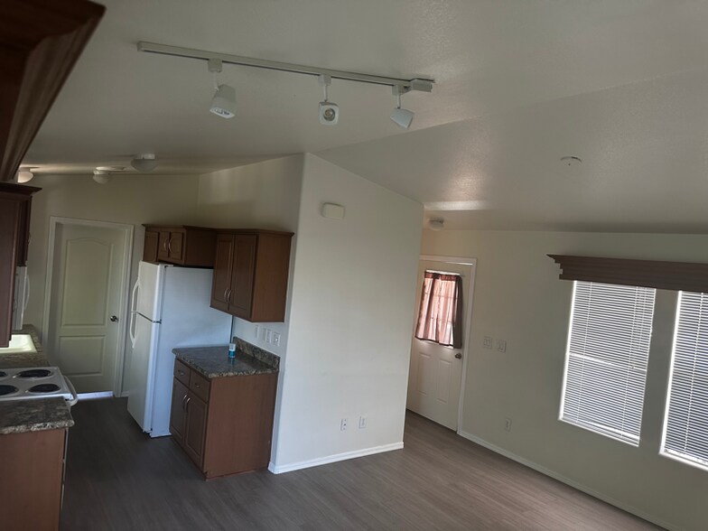 Building Photo - 8865 E Baseline Rd