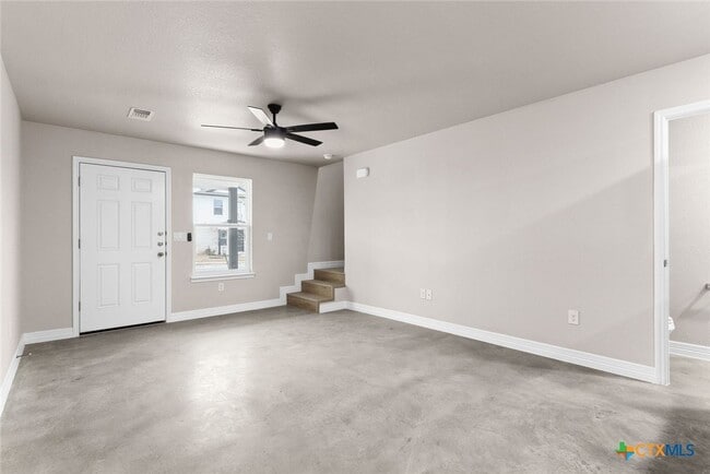 Building Photo - 804 White Meadow Ln