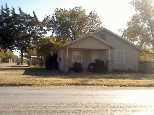 Building Photo - 501 Ash St