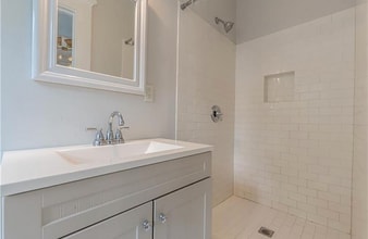 Building Photo - 1191 Mansfield Ave NE