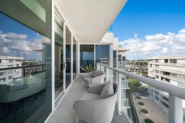 Building Photo - 3550 S Ocean Blvd