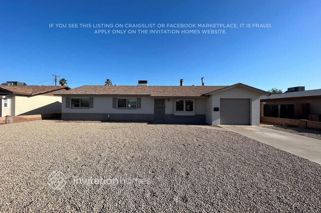 Building Photo - 1539 W 7th St