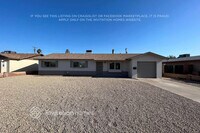 Building Photo - 1539 W 7th St