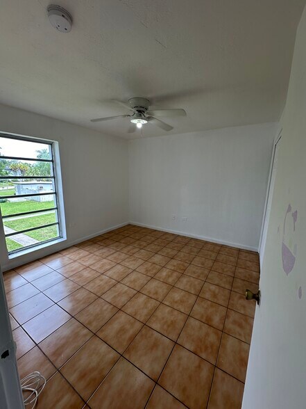Building Photo - 7226 SW 94th Pl