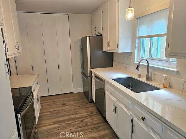 Building Photo - 370 Camino San Clemente