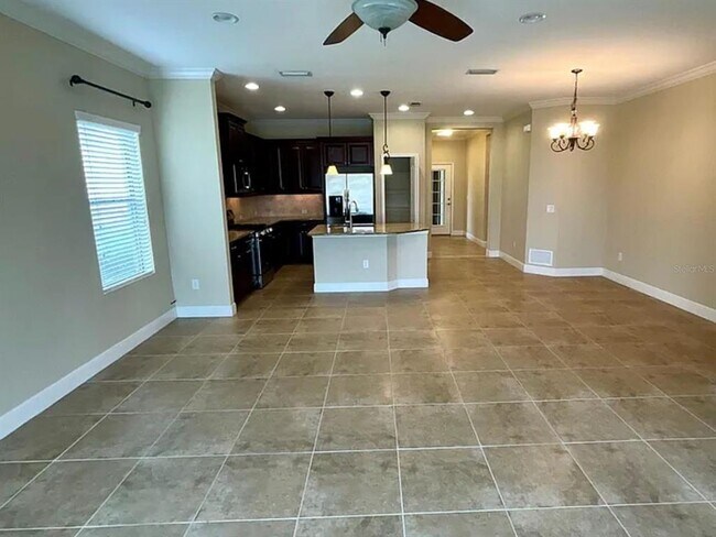 Building Photo - 1387 Backspin Dr
