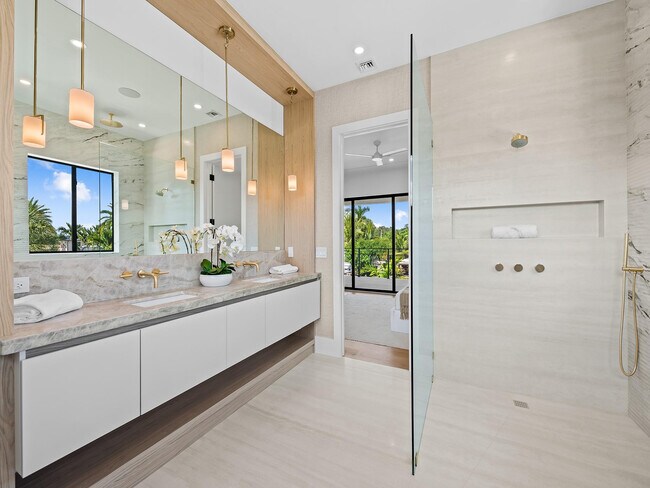 Building Photo - 1317 Tangelo Isle