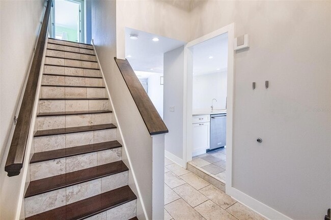 Building Photo - 5332 Huntingwood Ct
