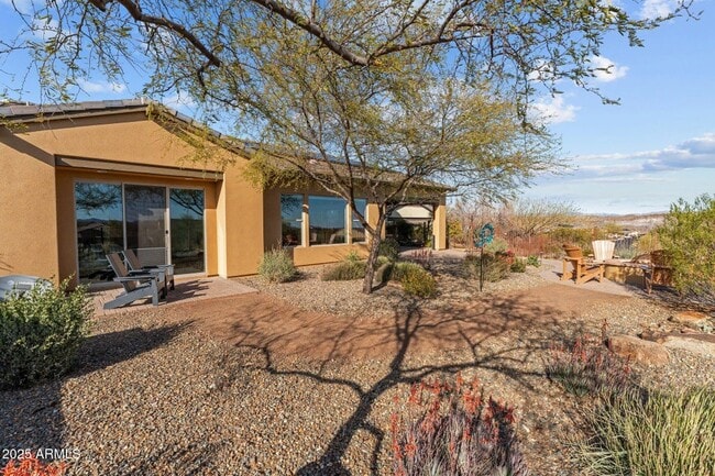Building Photo - 3672 Ridgeview Ter