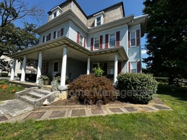 Building Photo - 243 Old Leacock Rd