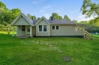 Building Photo - 3007 Gilbert St