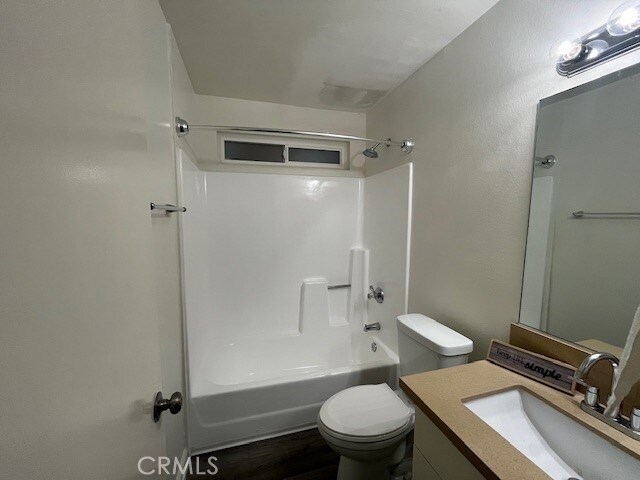 Building Photo - 44220 San Pablo Ave