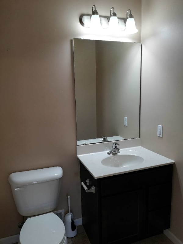 Building Photo - 103 Shire Dr