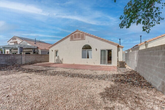 Building Photo - 1460 Dragon Rock Dr