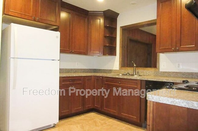 Building Photo - 7128 Airlie Rd