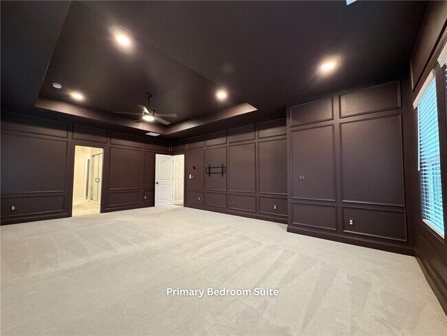 Building Photo - 3770 Andover St