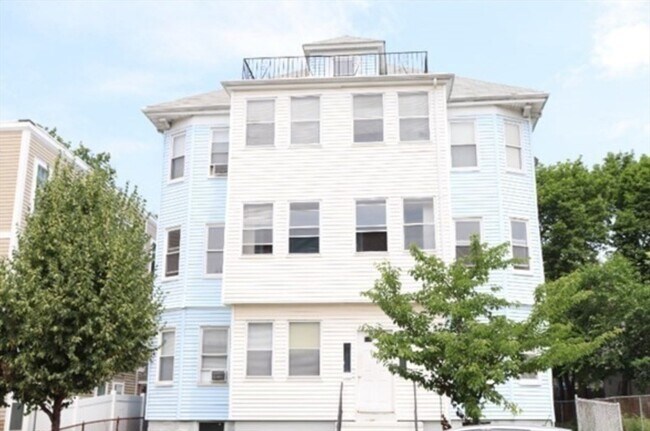 Building Photo - 310 Talbot Ave