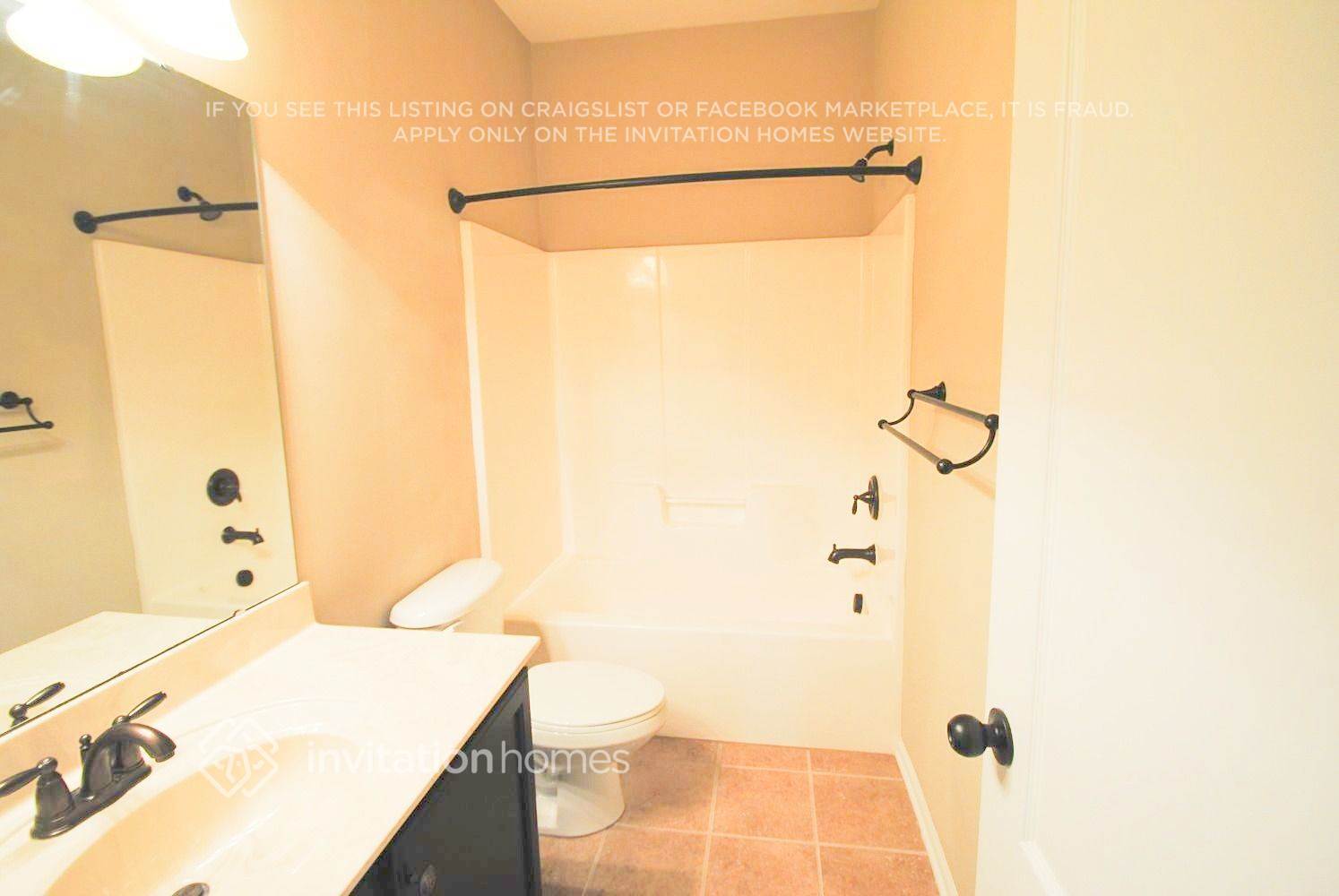 Building Photo - 8317 Willow Branch Dr