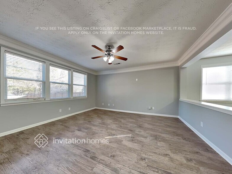 Building Photo - 104 Parkmont Ct