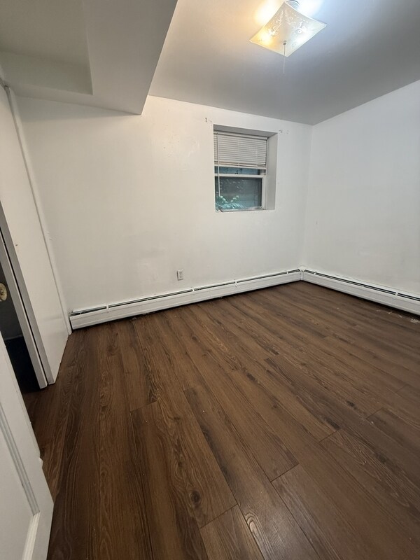 Building Photo - 292 Catherine St