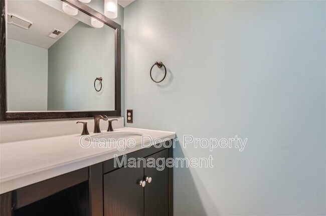 Building Photo - 12741 SE 277th Ct