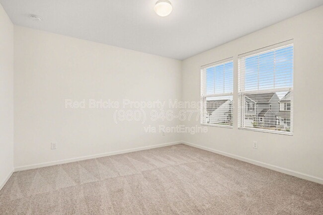 Building Photo - 162 Aspire Cir