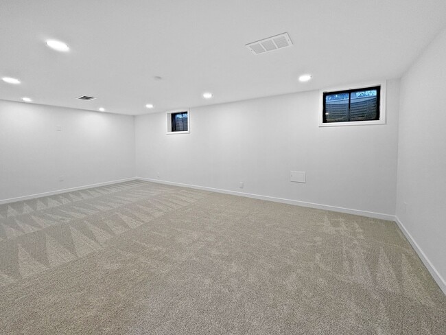 Building Photo - 9639 W 63rd Pl