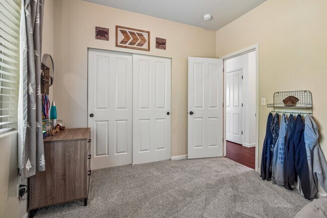 Building Photo - Spacious Port Orchard Home with RV Parking, Bonus Room & Entertainer’s Backyard
