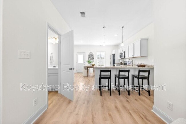 Building Photo - 940 Britton Springs Rd