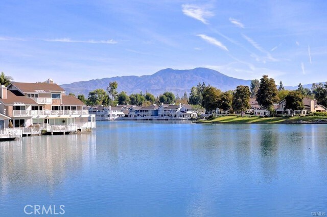 Building Photo - 73 Summerstone