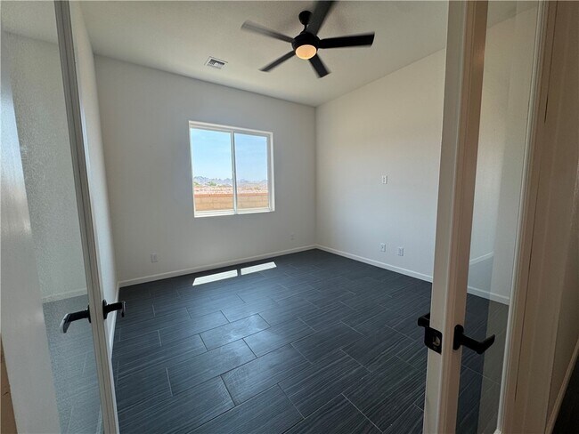 Building Photo - 3040 Fort Mojave Dr