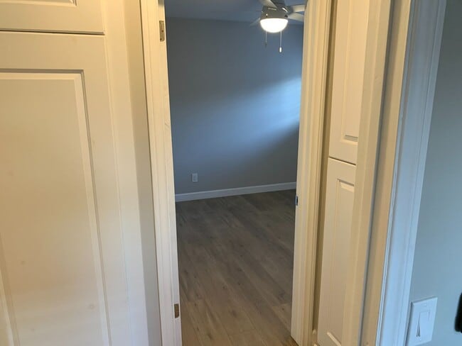 Building Photo - Newly Remodeled 3 Br 2 Ba Home in West Hills