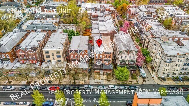 Building Photo - 4516 Walnut St