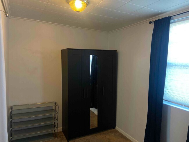 Building Photo - 2823 S Loomis St