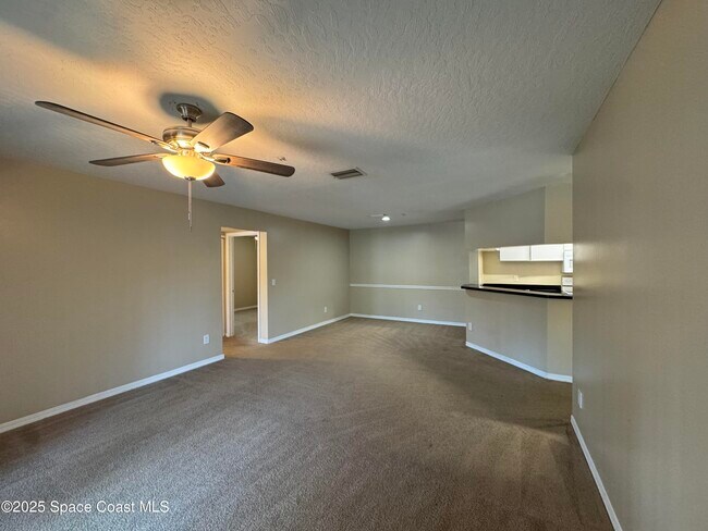Building Photo - 7667 N Wickham Rd