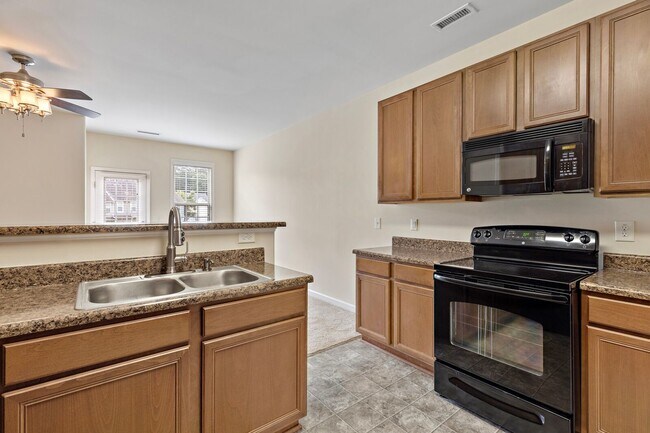 Building Photo - 3240 Warm Springs Ln