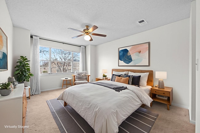 Building Photo - Cherry Creek Schools Condo | Balcony, Fireplace, Garage + Pool