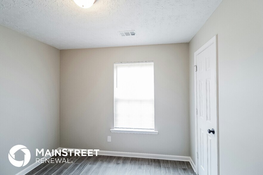 Building Photo - 6793 Creeks Edge Ct