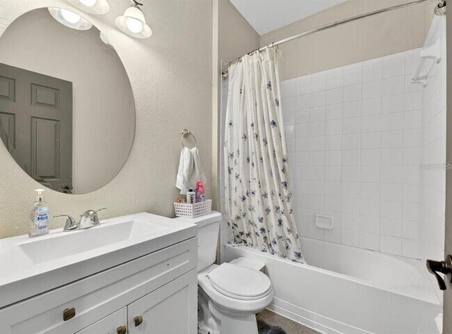 Building Photo - 11414 Bridge Pine Dr