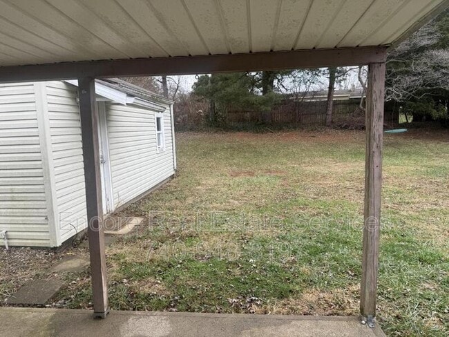 Building Photo - 684 Saratoga Ave