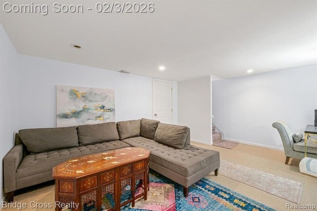 Building Photo - 4811 Mansfield Ave