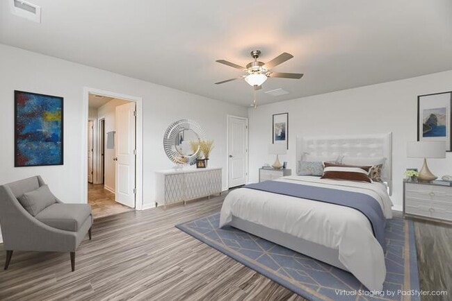 Building Photo - 247 Clydesdale Cir