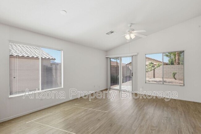 Building Photo - 14823 W Redfield Rd