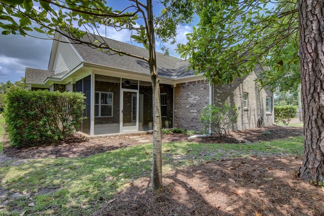 Building Photo - 8210 Porters Crossing Way