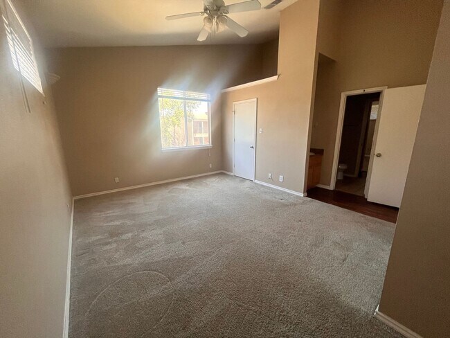 Building Photo - 908 Keith Ln