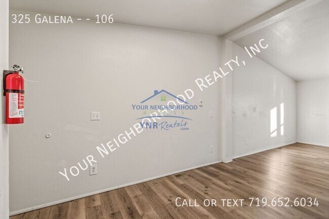 Building Photo - 325 Galena Ave