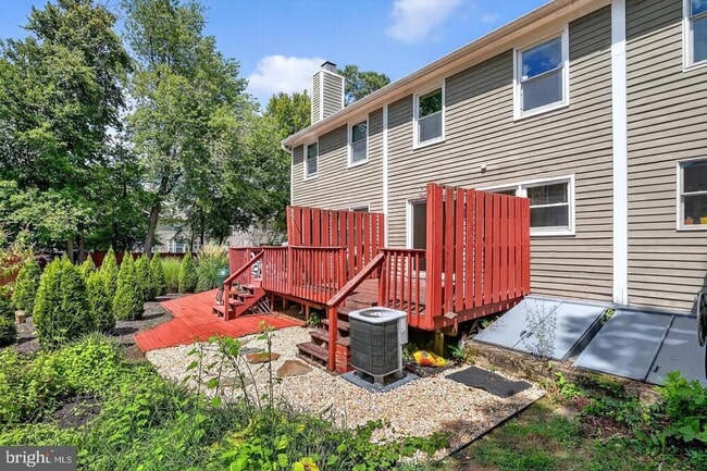 Building Photo - 23 Janwall Ct