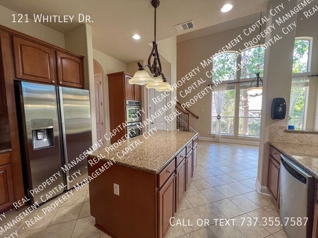 Building Photo - 121 Whitley Dr