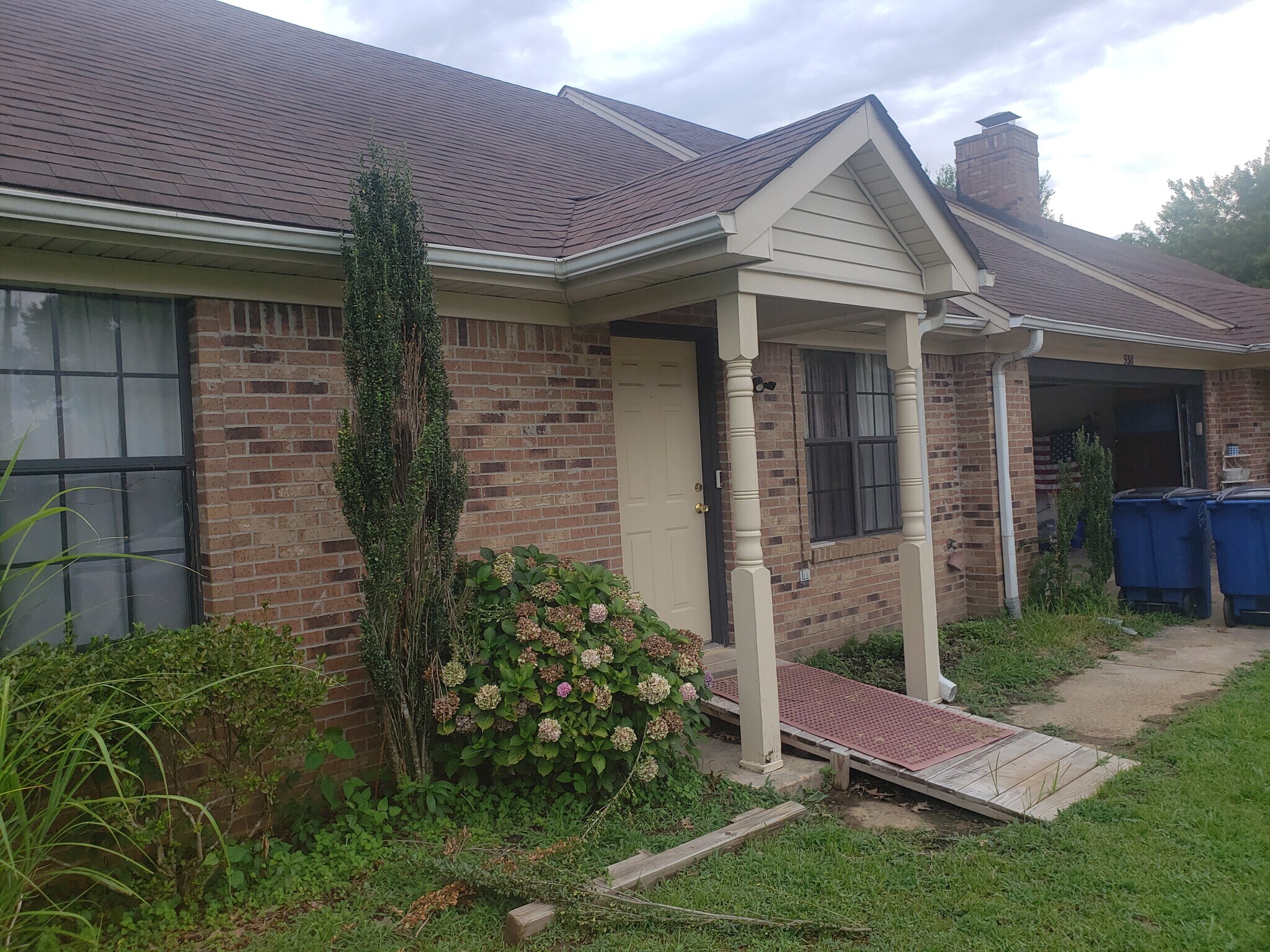 Building Photo - 5311 Southbranch Cove