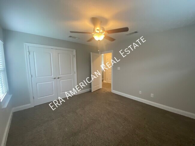 Building Photo - 8461 Laredo St